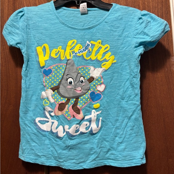 hershey Other - Girl's Blue T-Shirt - Perfectly Sweet Design
